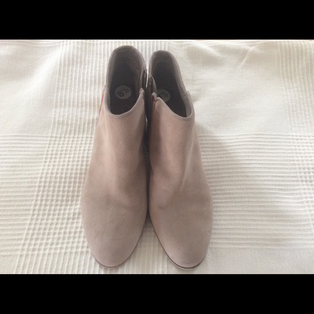 NWOT Sam Edelman boots